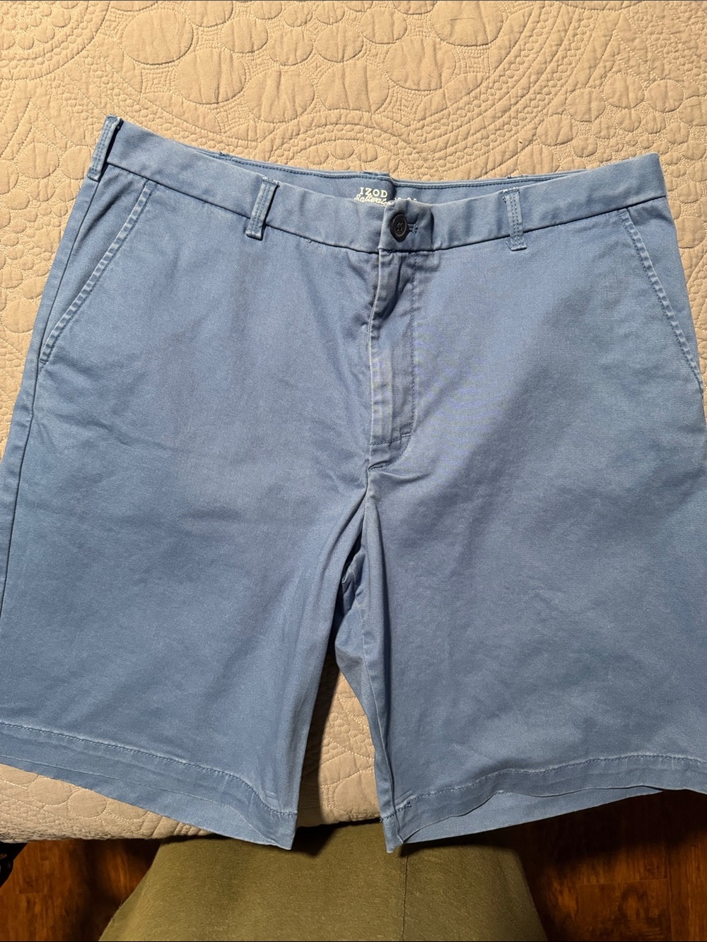 Izod Light Blue Flat Front Men's Shorts
